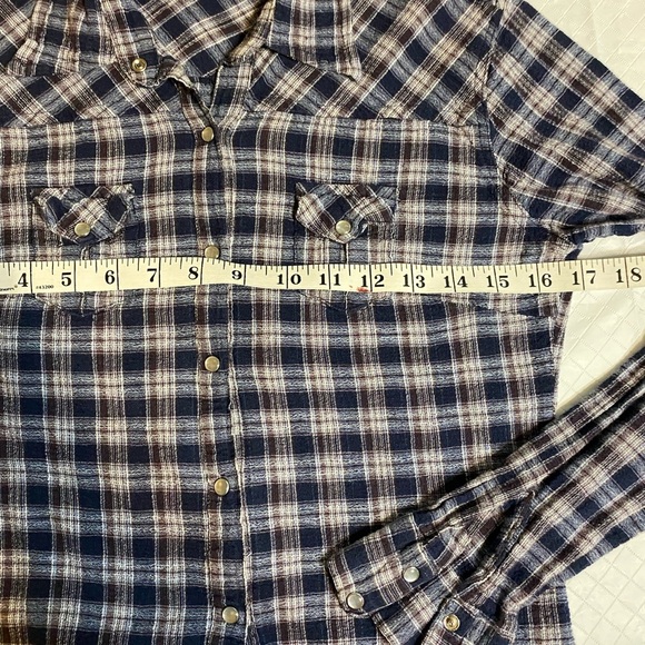 Periscope Blue and White Plaid pearl snap Button-Up Shirt Med - Picture 5 of 9